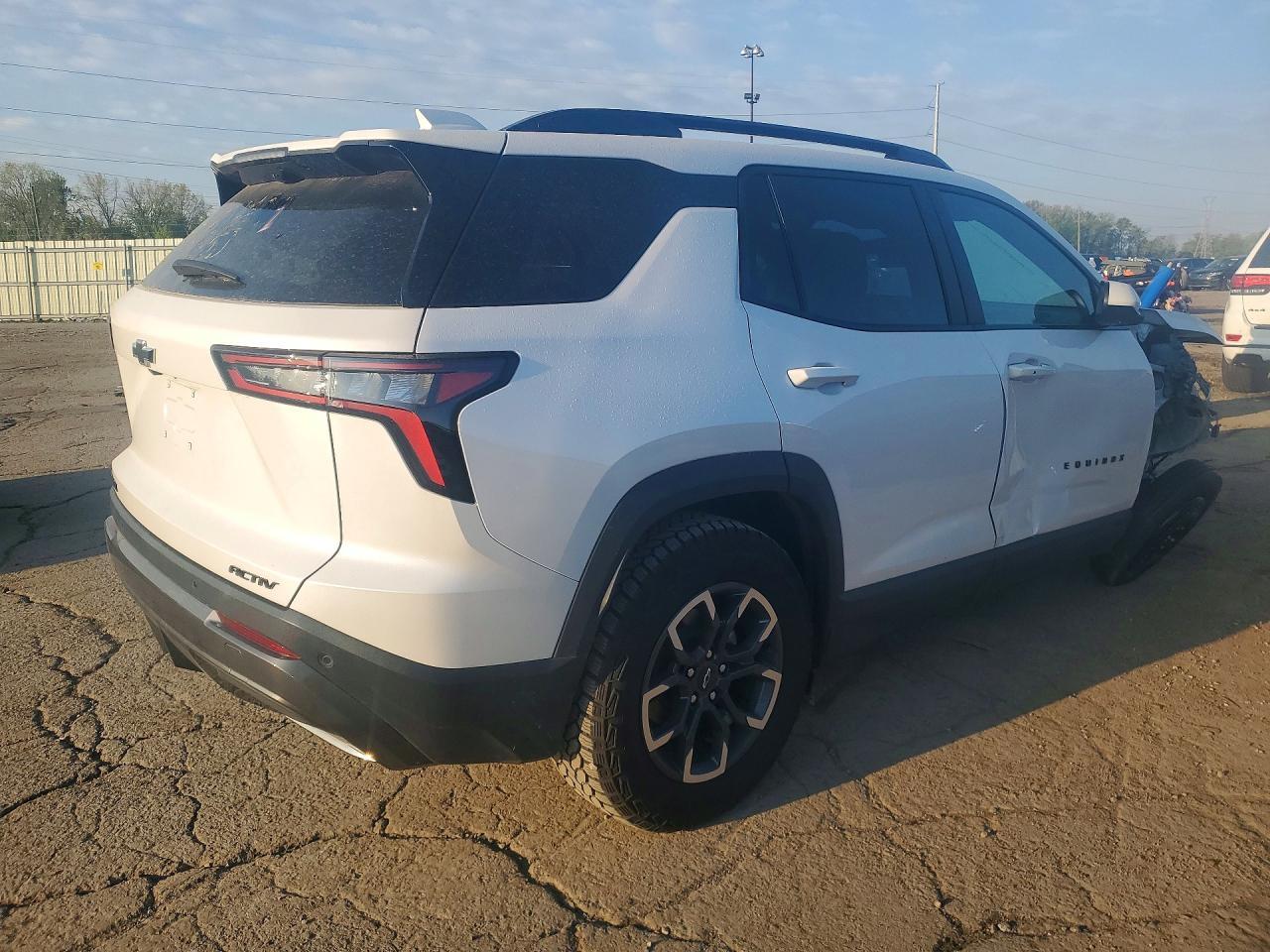 2025 CHEVROLET EQUINOX