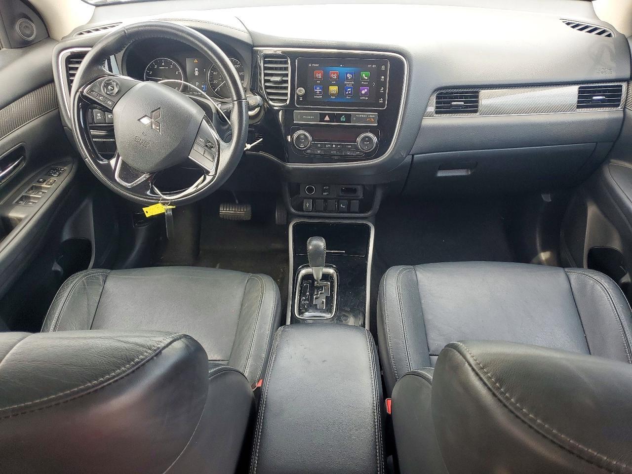 2019 MITSUBISHI outlander