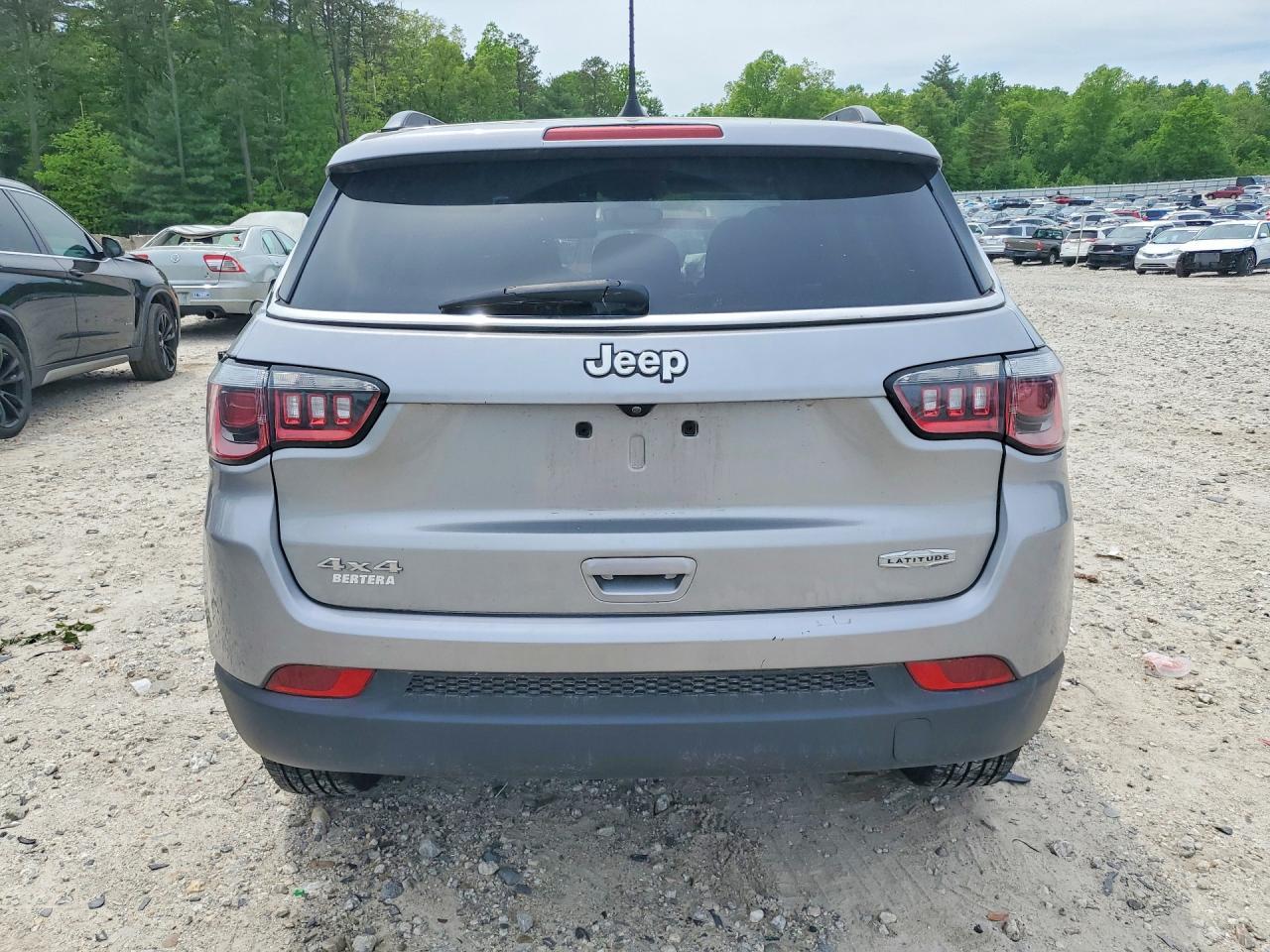 2020 JEEP Compass