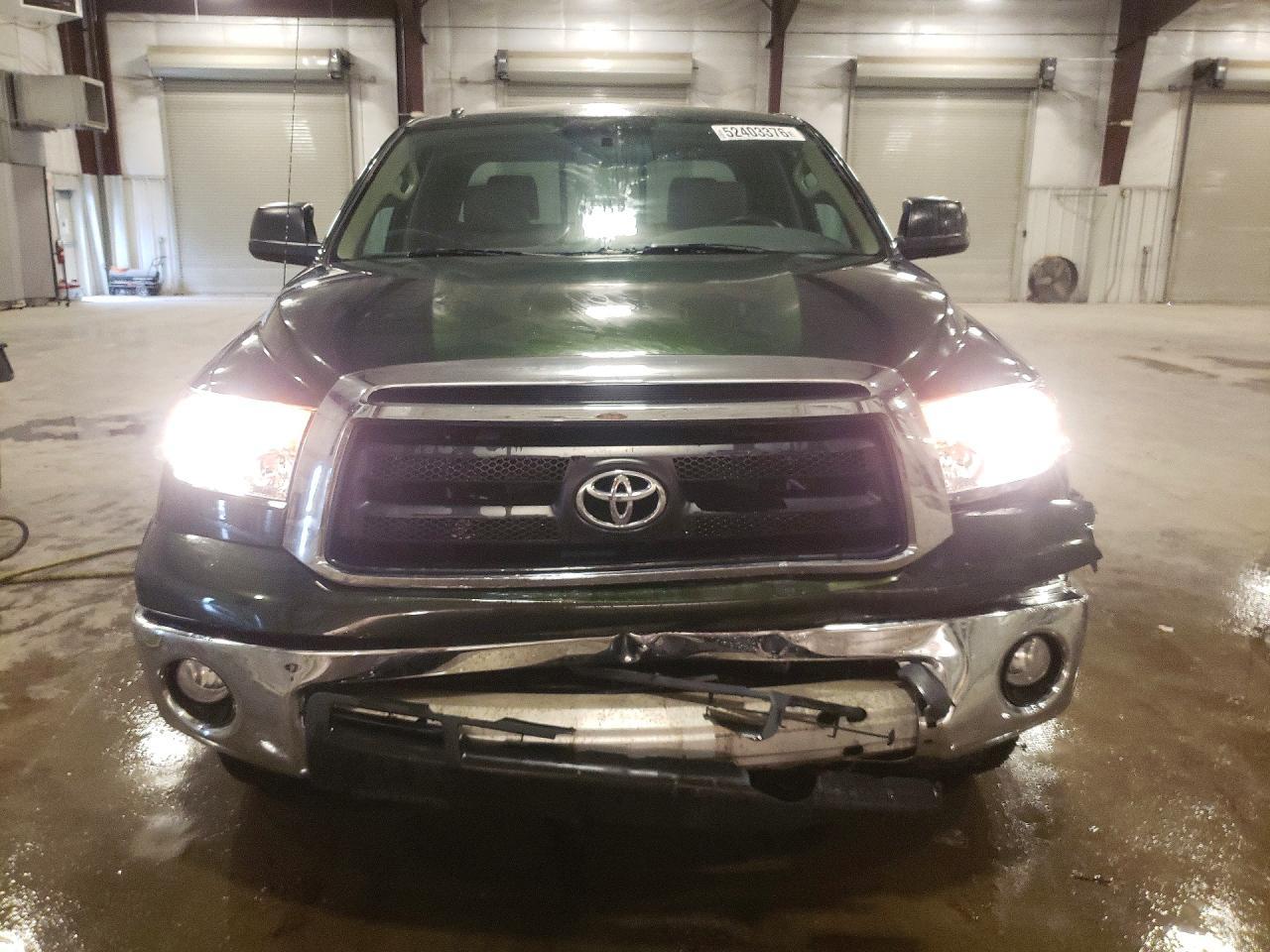 2011 TOYOTA TUNDRA