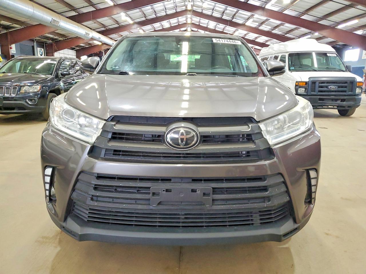 2019 TOYOTA HIGHLANDER
