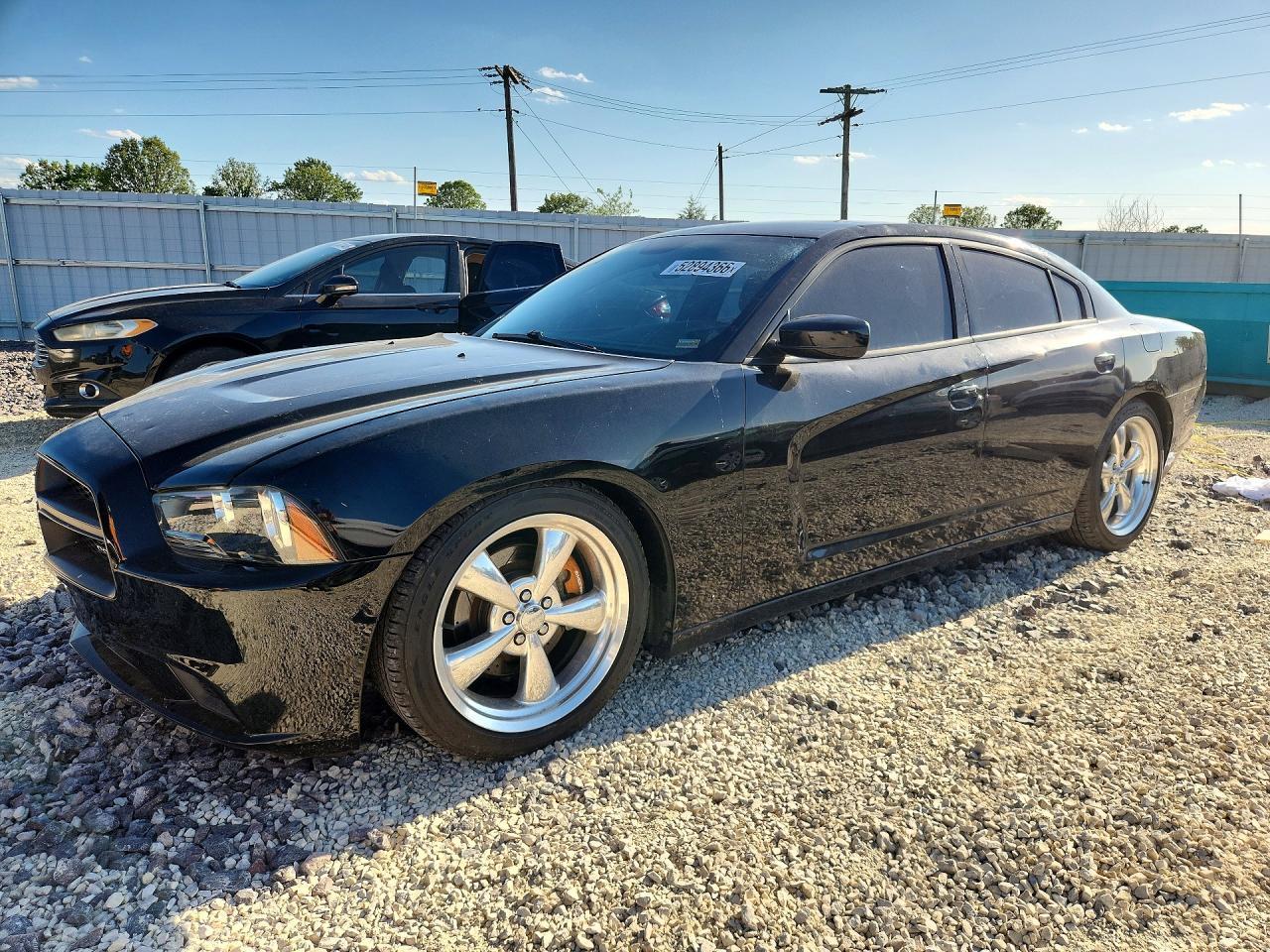 2013 DODGE CHARGER