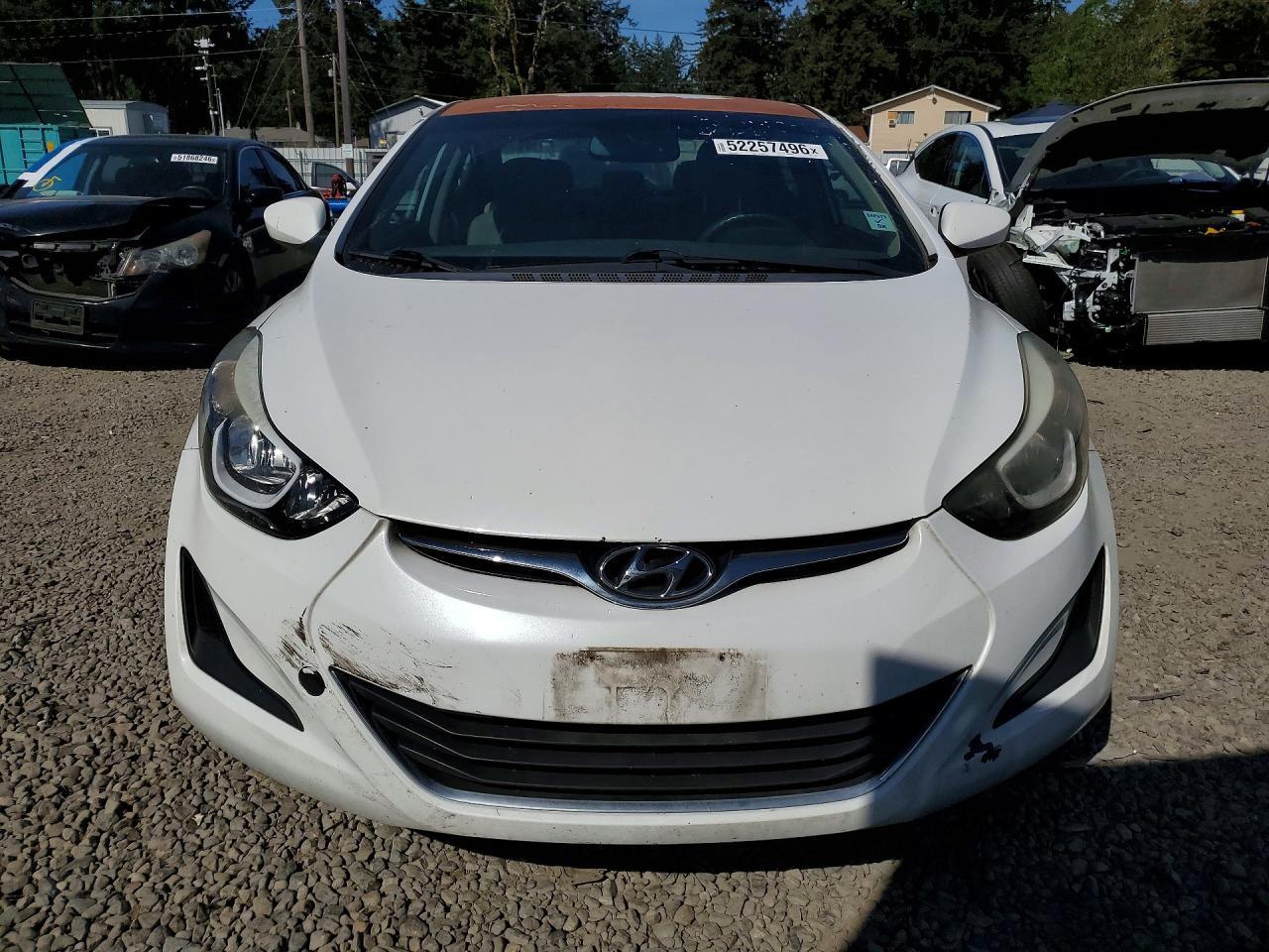 2016 HYUNDAI ELANTRA