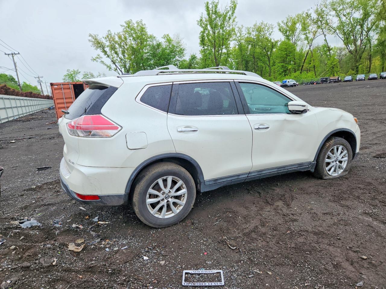 2016 NISSAN ROGUE
