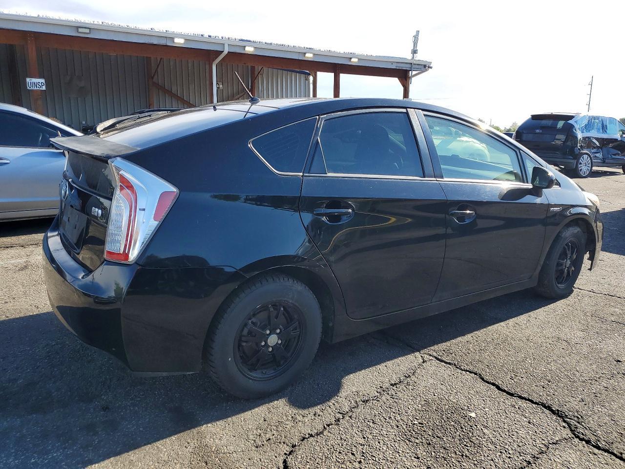 2013 TOYOTA PRIUS