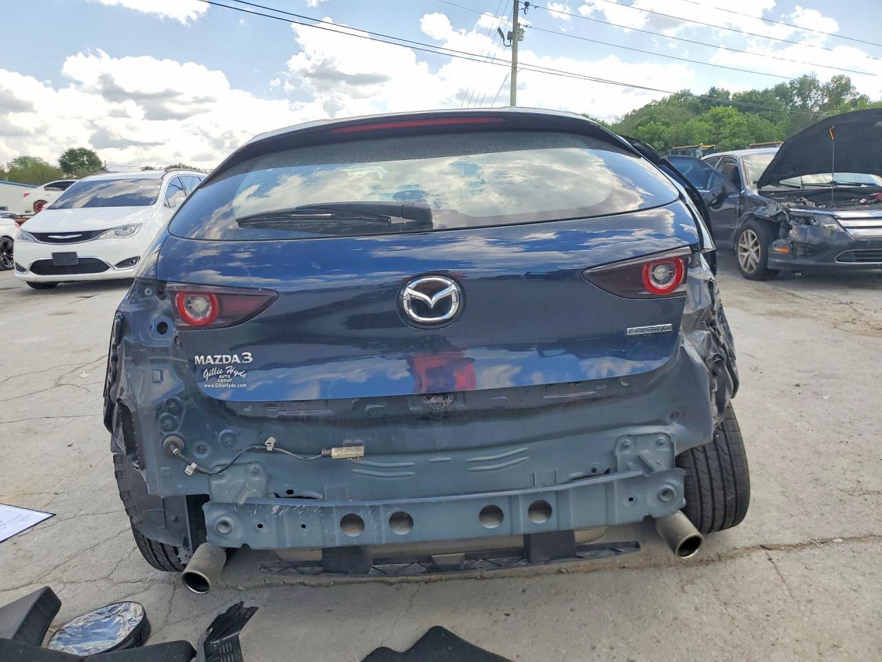 2022 MAZDA 3