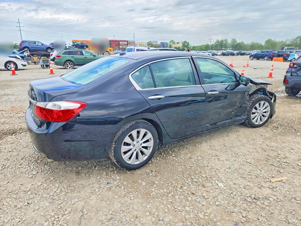 2015 HONDA ACCORD