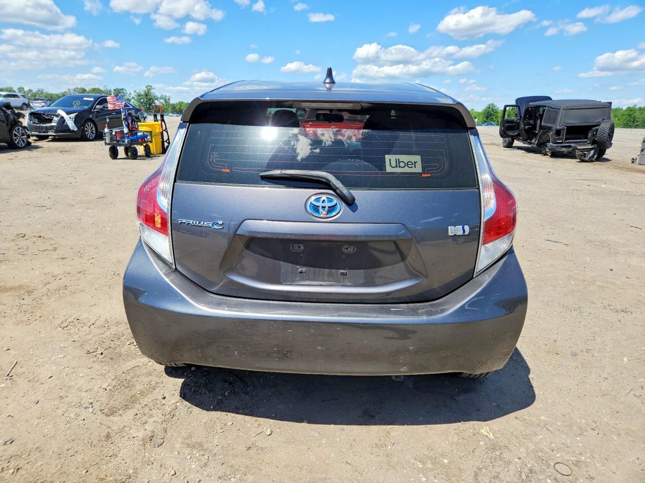 2015 TOYOTA Prius c
