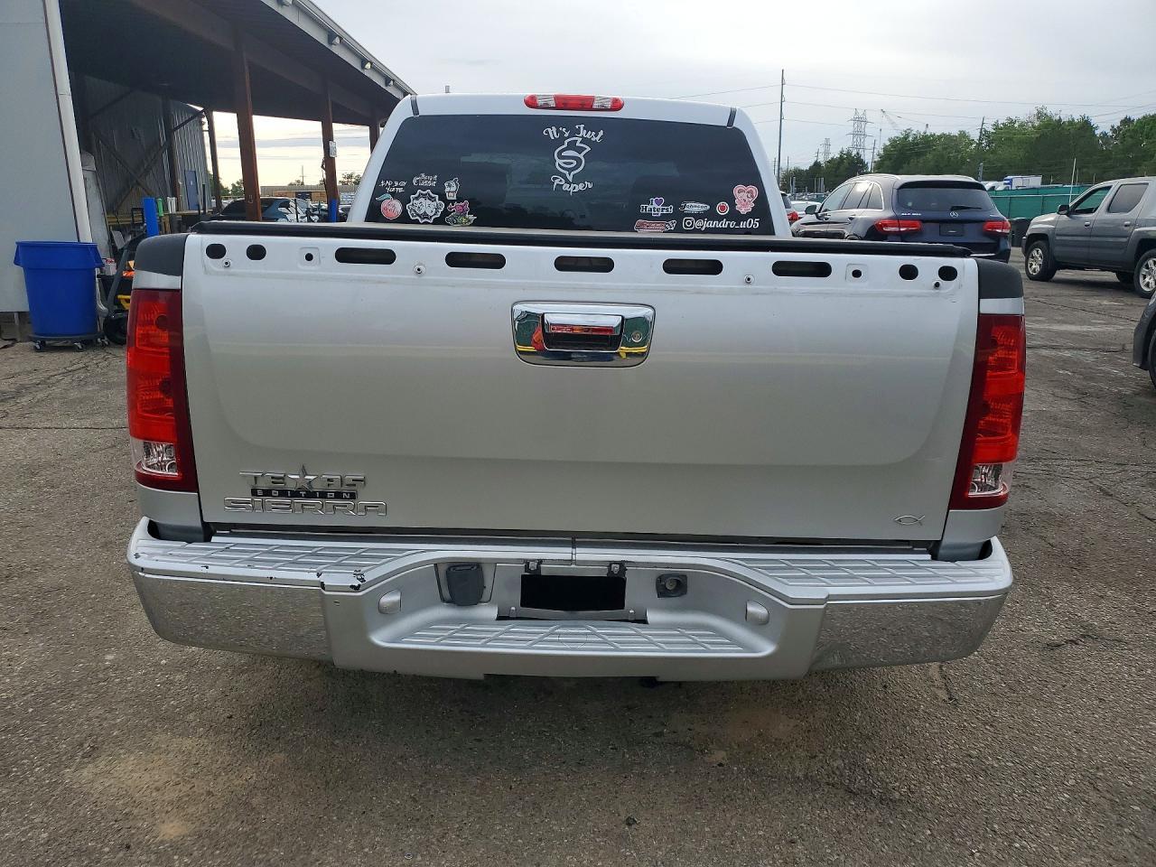 2013 GMC Sierra