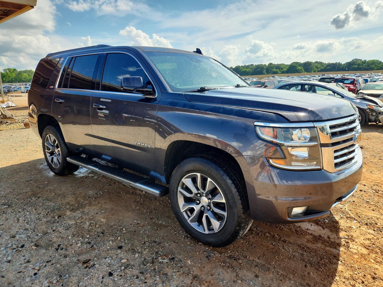 2016 CHEVROLET Tahoe