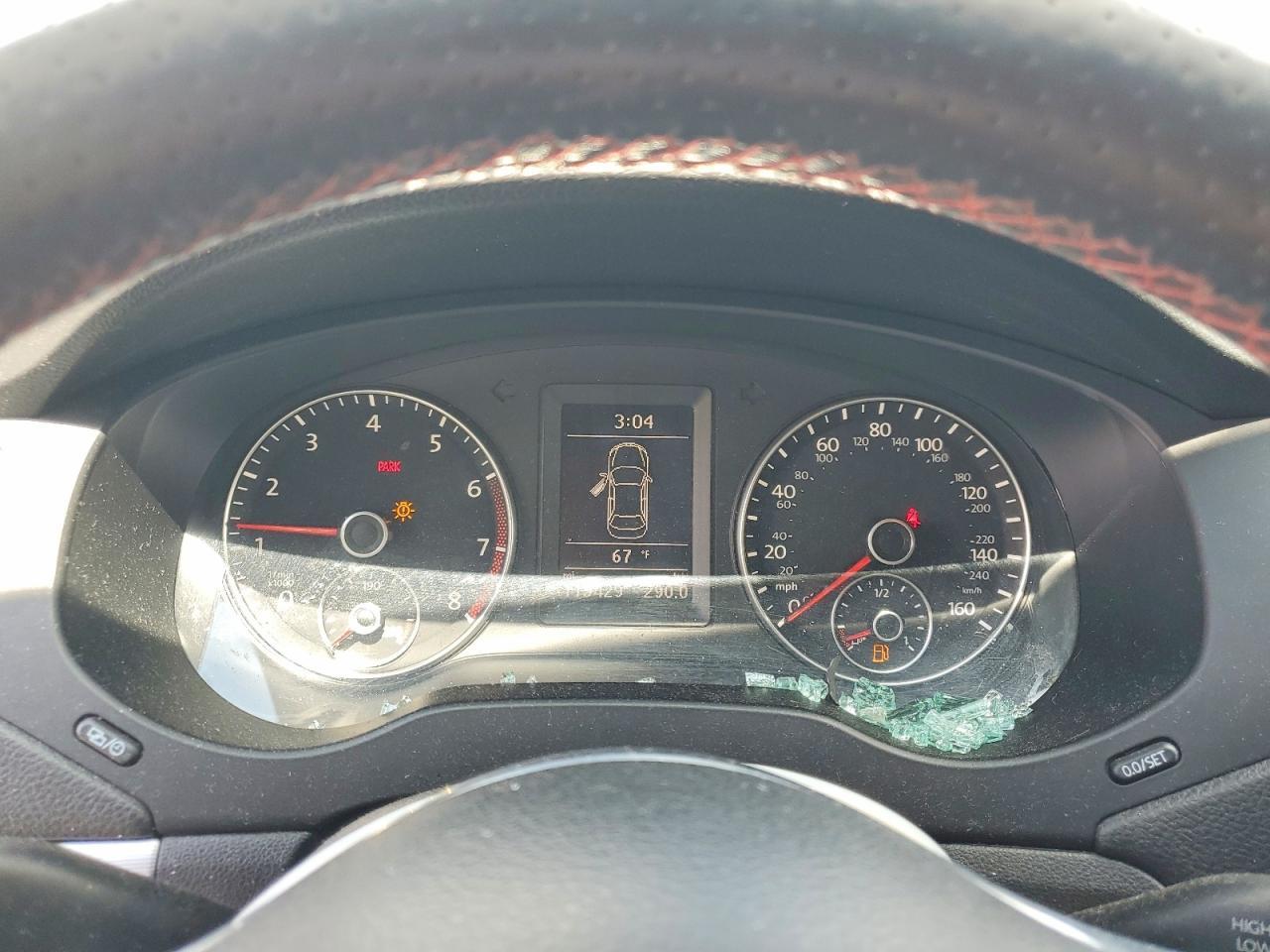 2013 VOLKSWAGEN JETTA