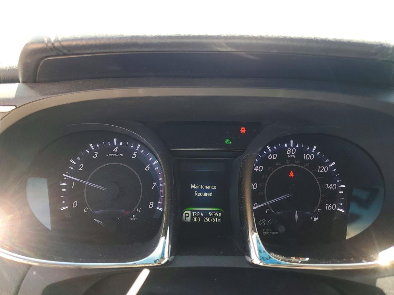 2013 TOYOTA Avalon