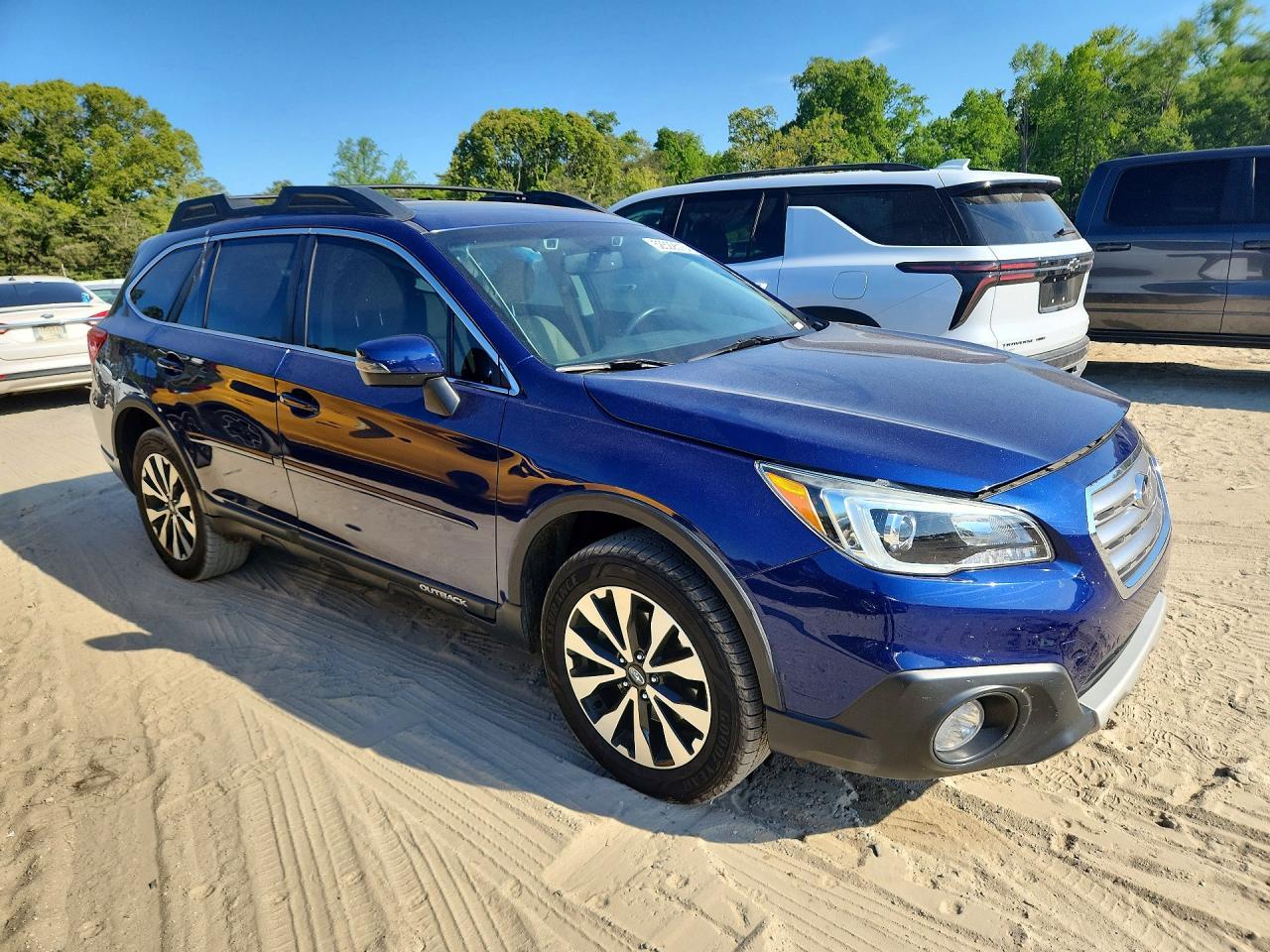 2015 SUBARU Outback