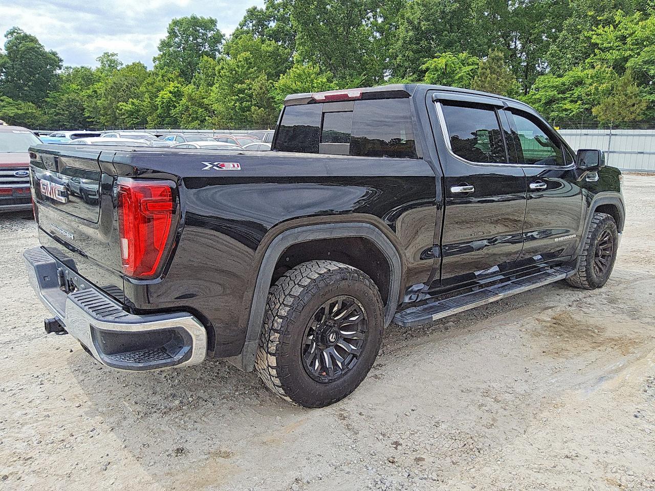 2019 GMC Sierra