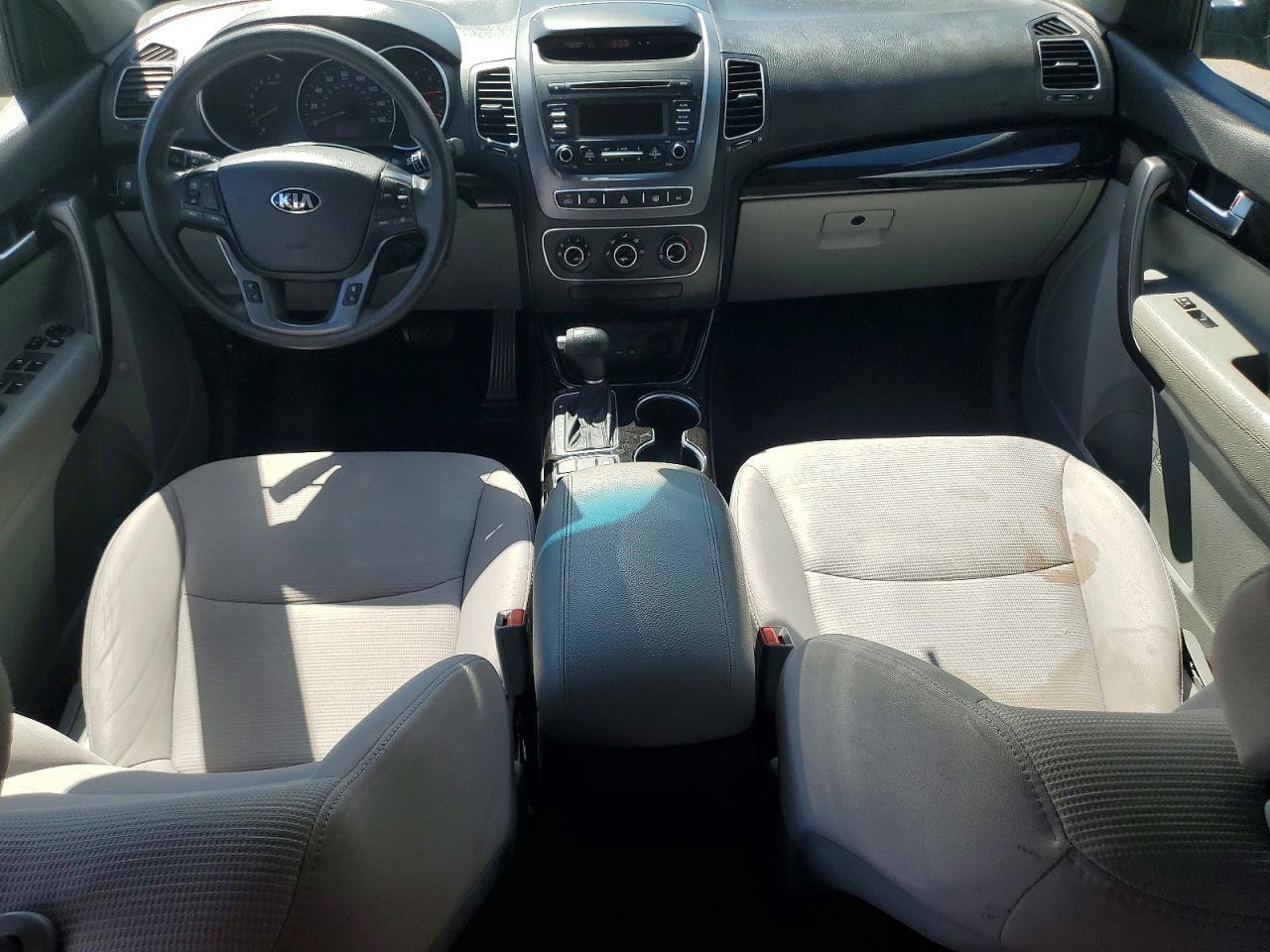 2014 KIA SORENTO