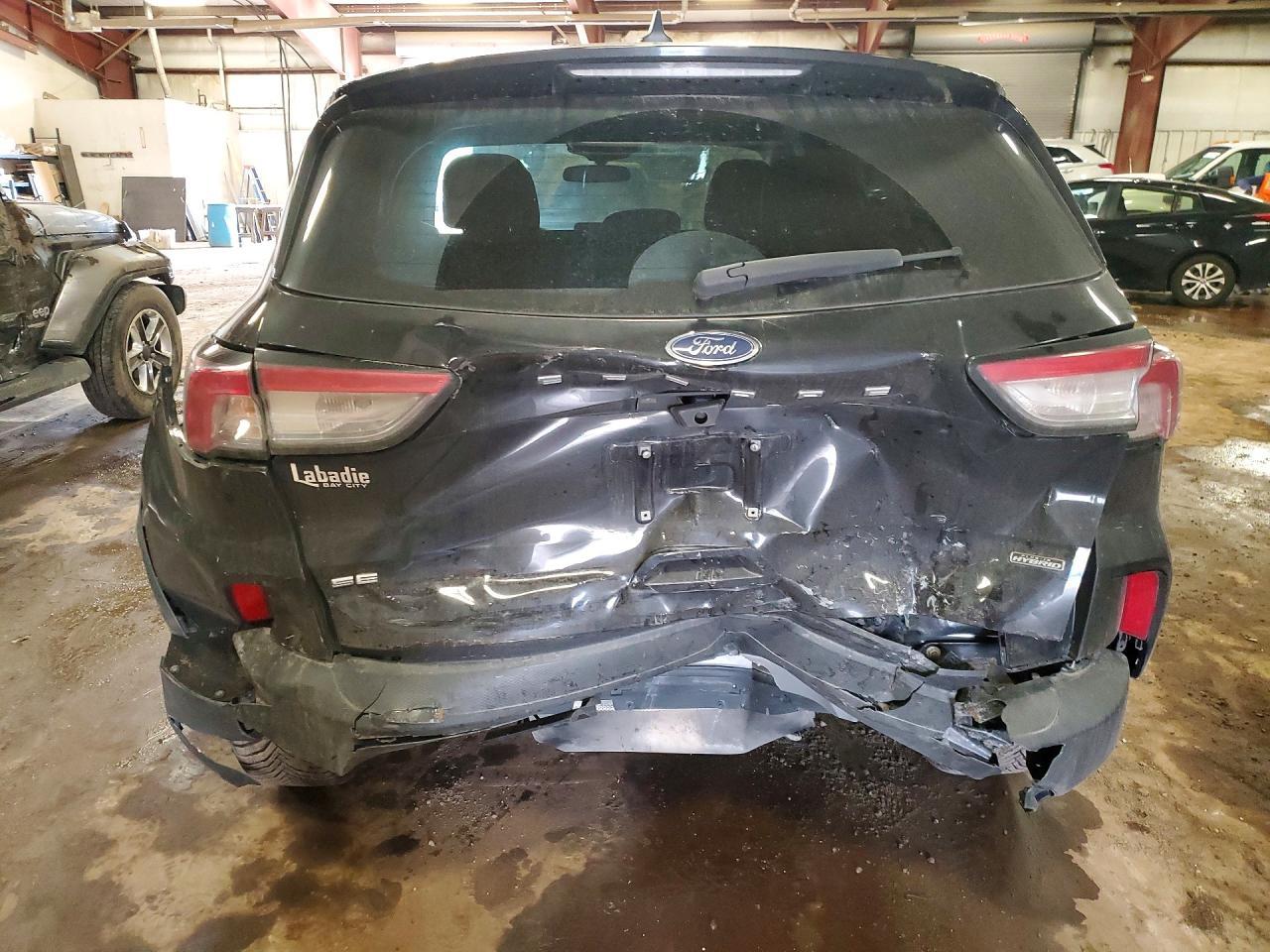 2022 FORD ESCAPE