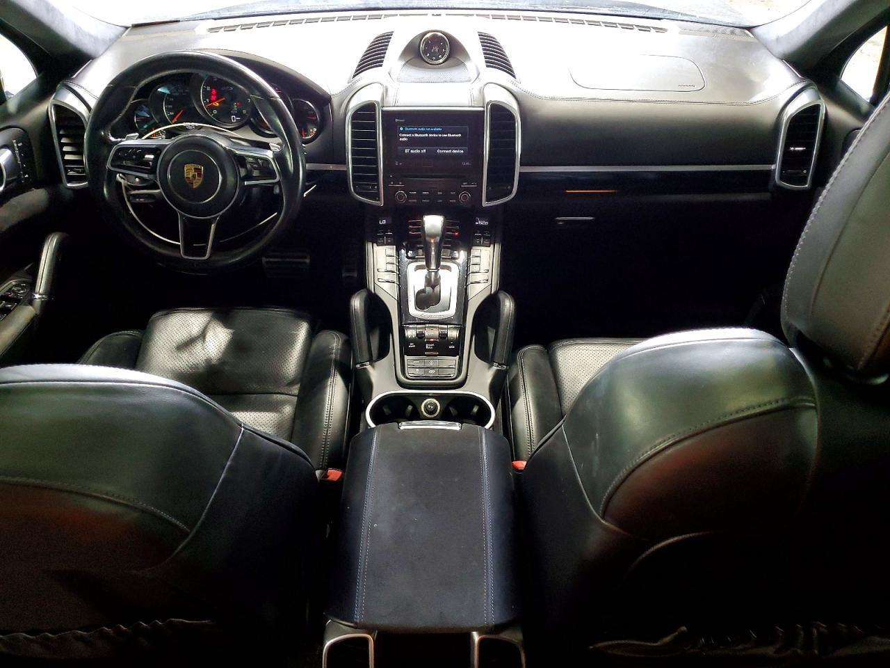 2018 PORSCHE CAYENNE