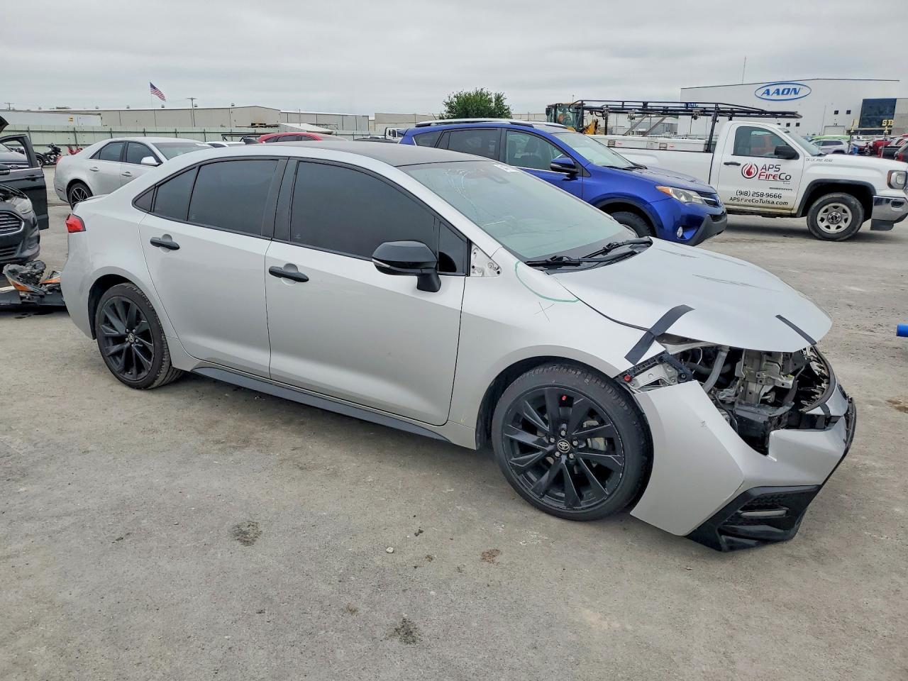 2021 TOYOTA COROLLA