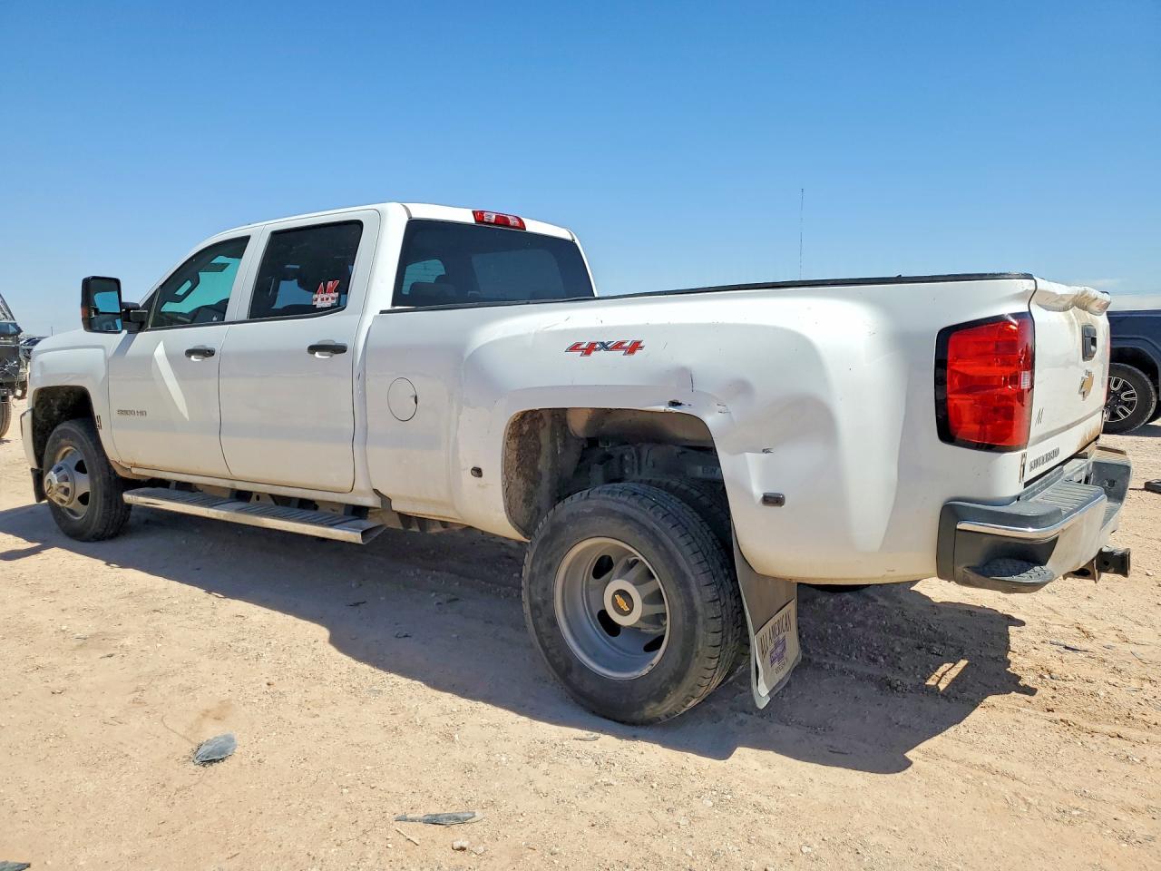 2018 CHEVROLET Silverado 3500