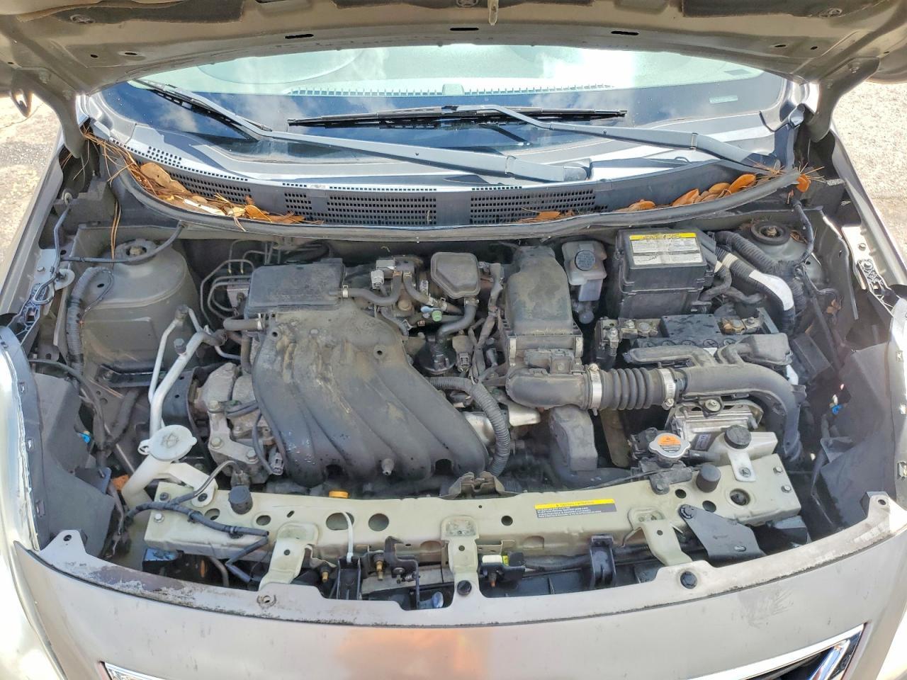 2013 NISSAN VERSA