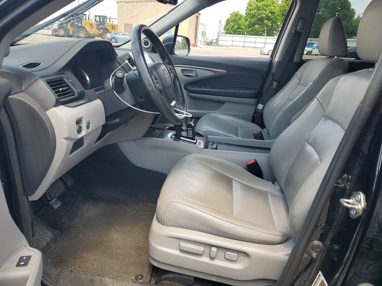 2016 HONDA PILOT