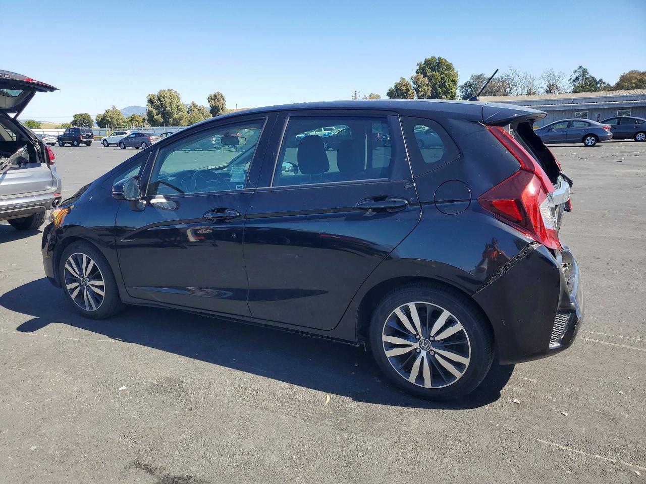 2015 HONDA FIT