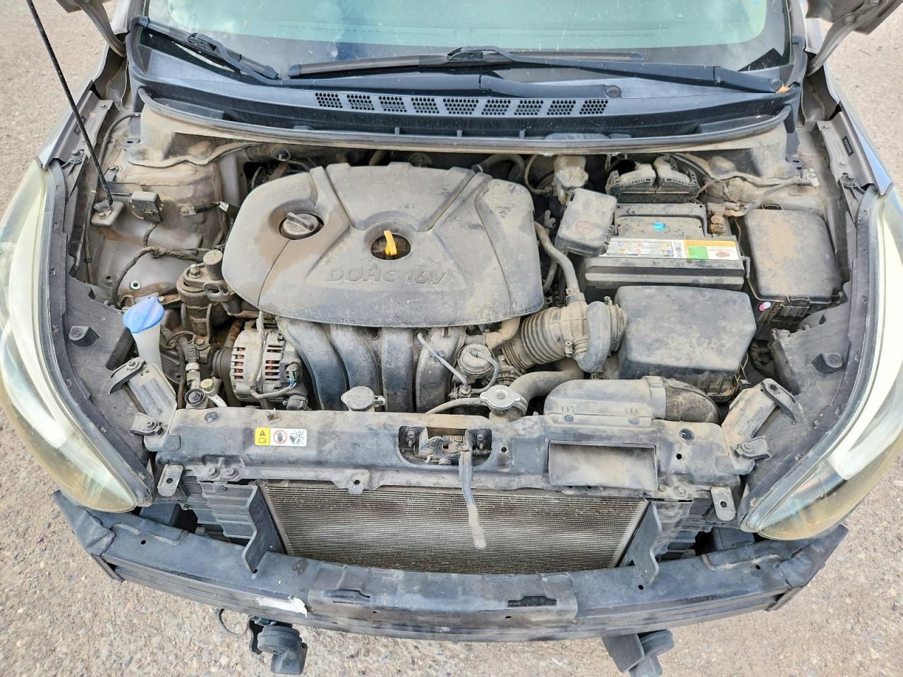 2016 HYUNDAI ELANTRA