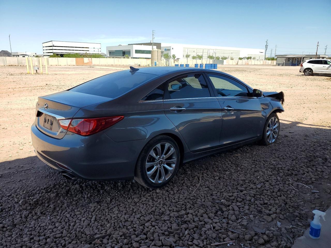 2011 HYUNDAI SONATA