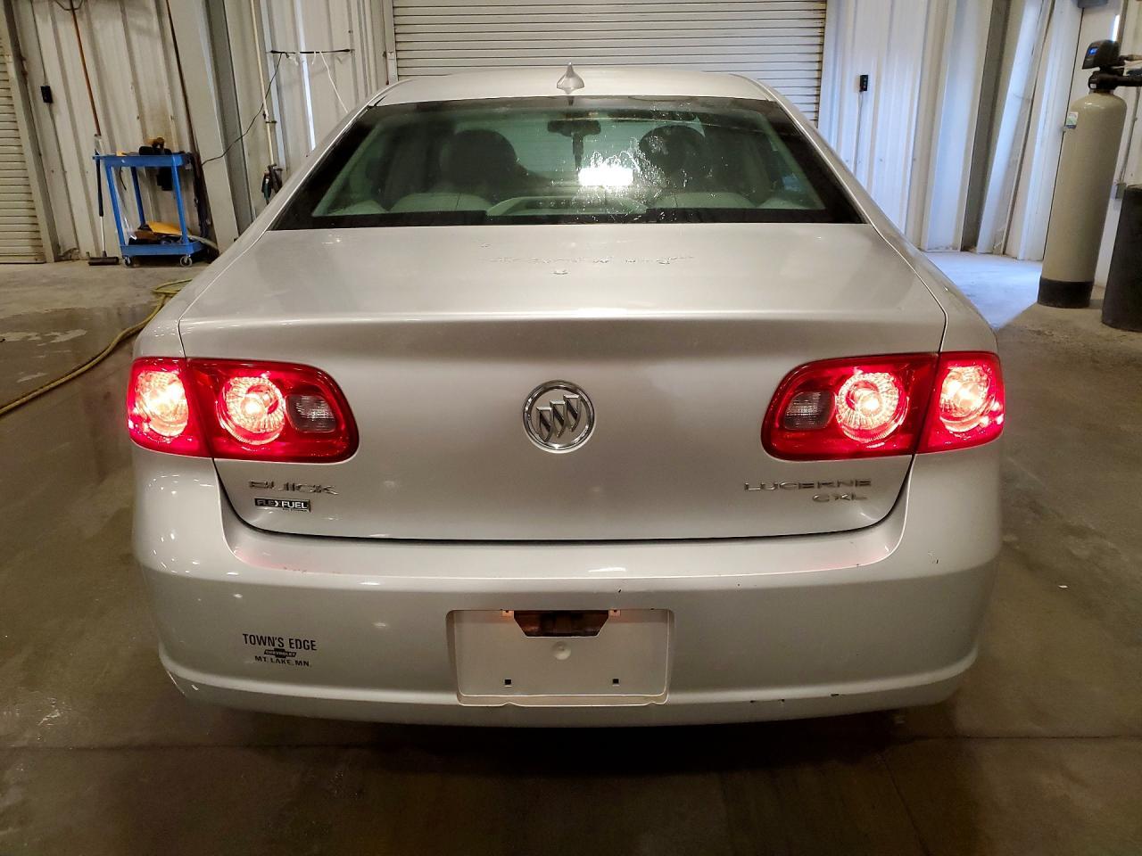 2009 BUICK Lucerne