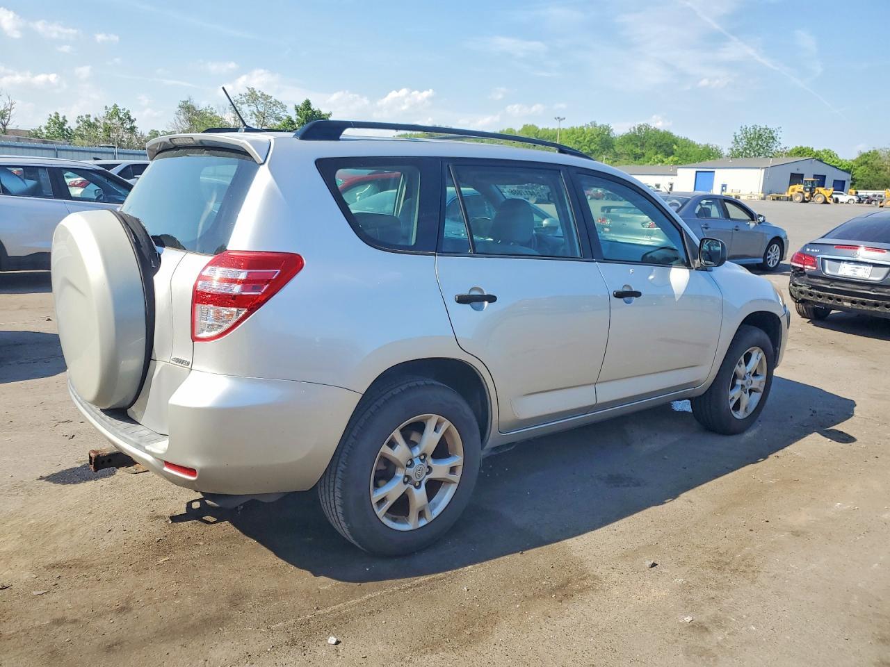 2010 TOYOTA RAV4