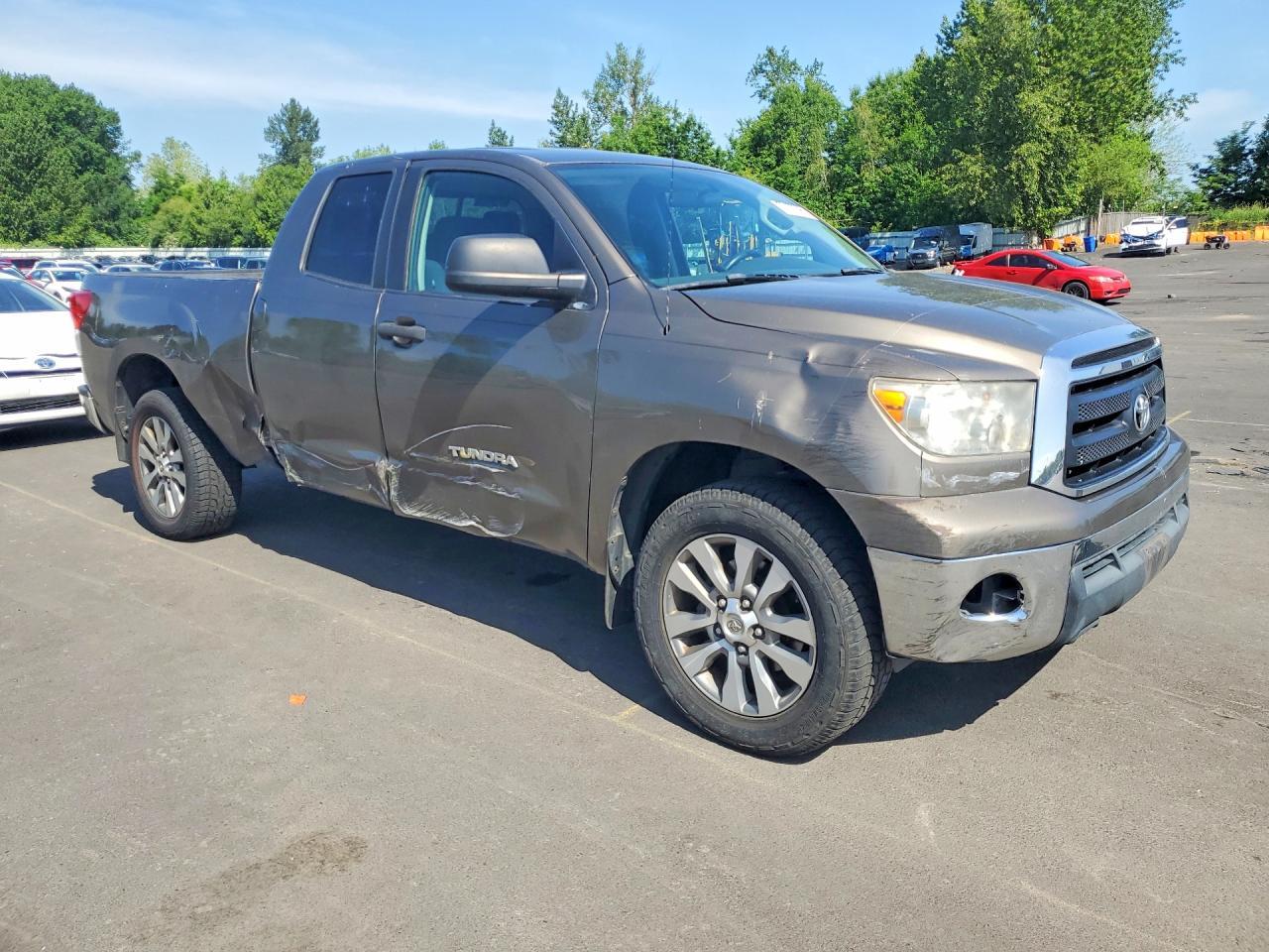 2011 TOYOTA TUNDRA