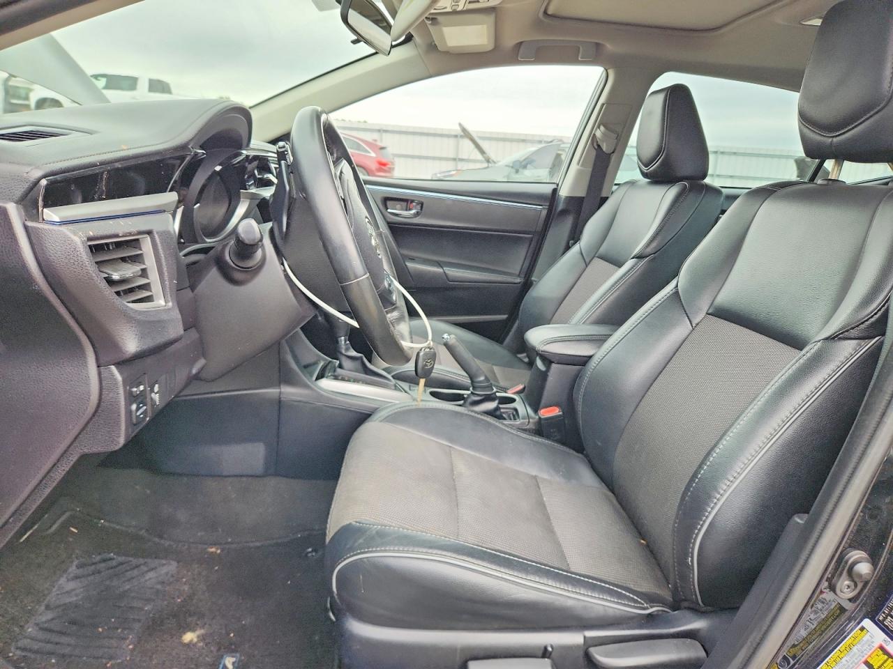 2016 TOYOTA COROLLA