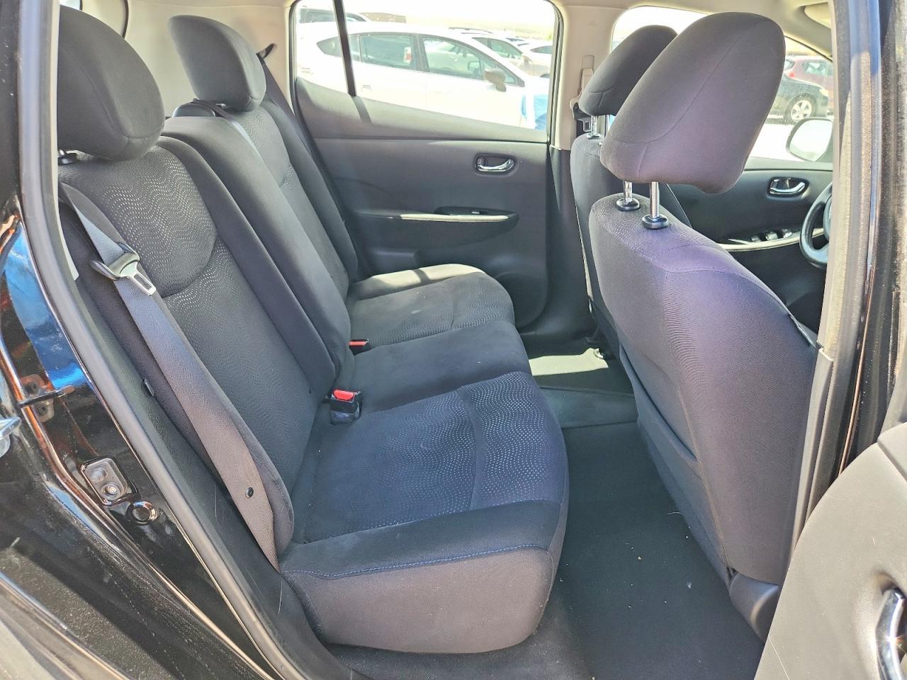 2013 NISSAN LEAF