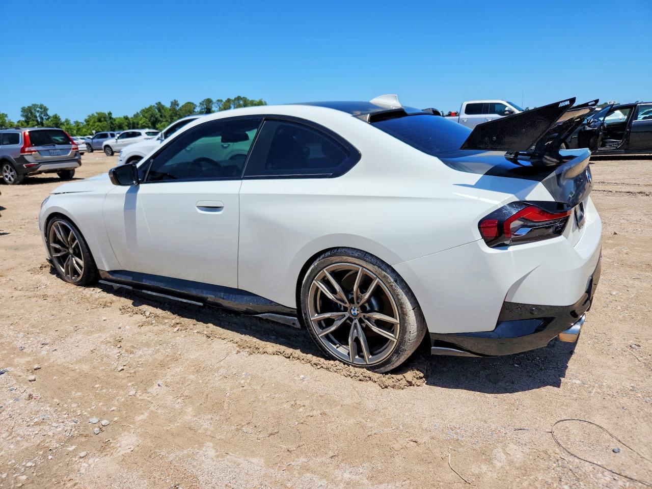 2022 BMW M240i