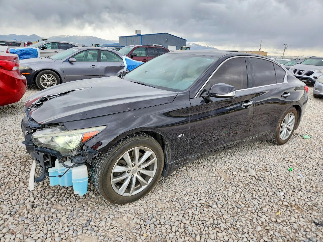2016 INFINITI Q50