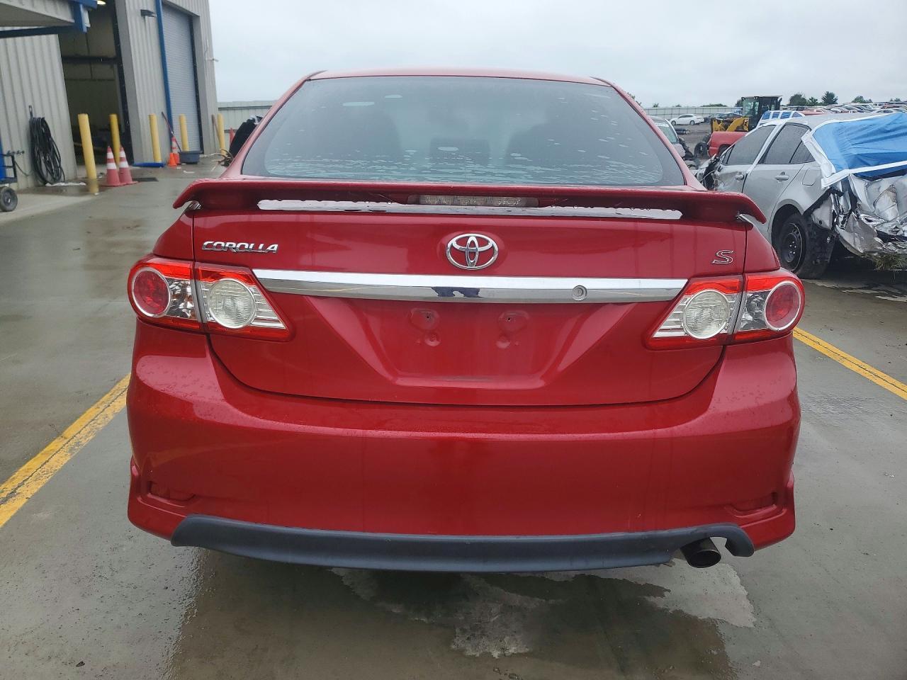 2013 TOYOTA COROLLA