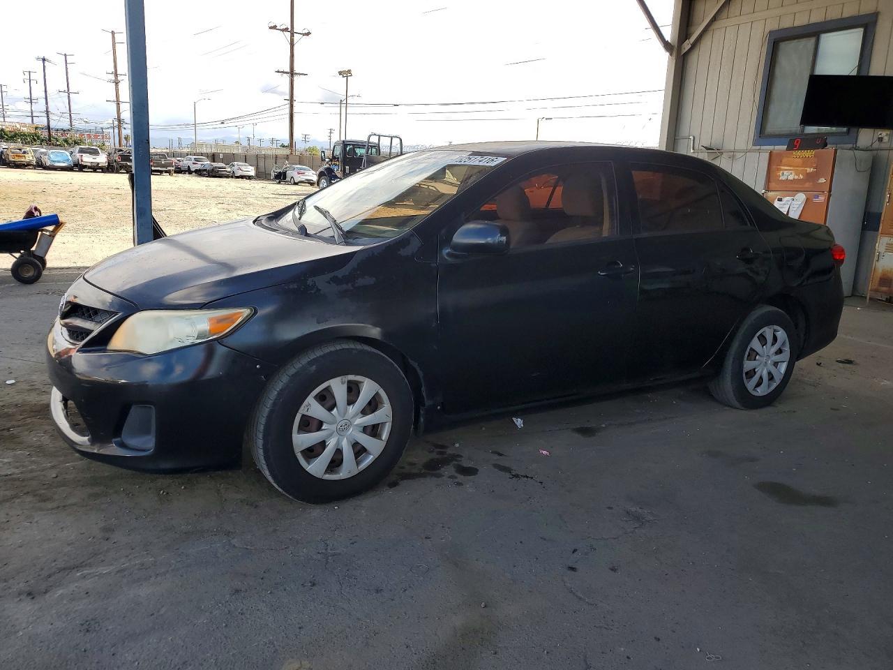 2011 TOYOTA COROLLA