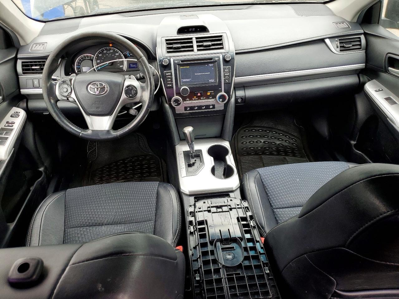 2014 TOYOTA CAMRY