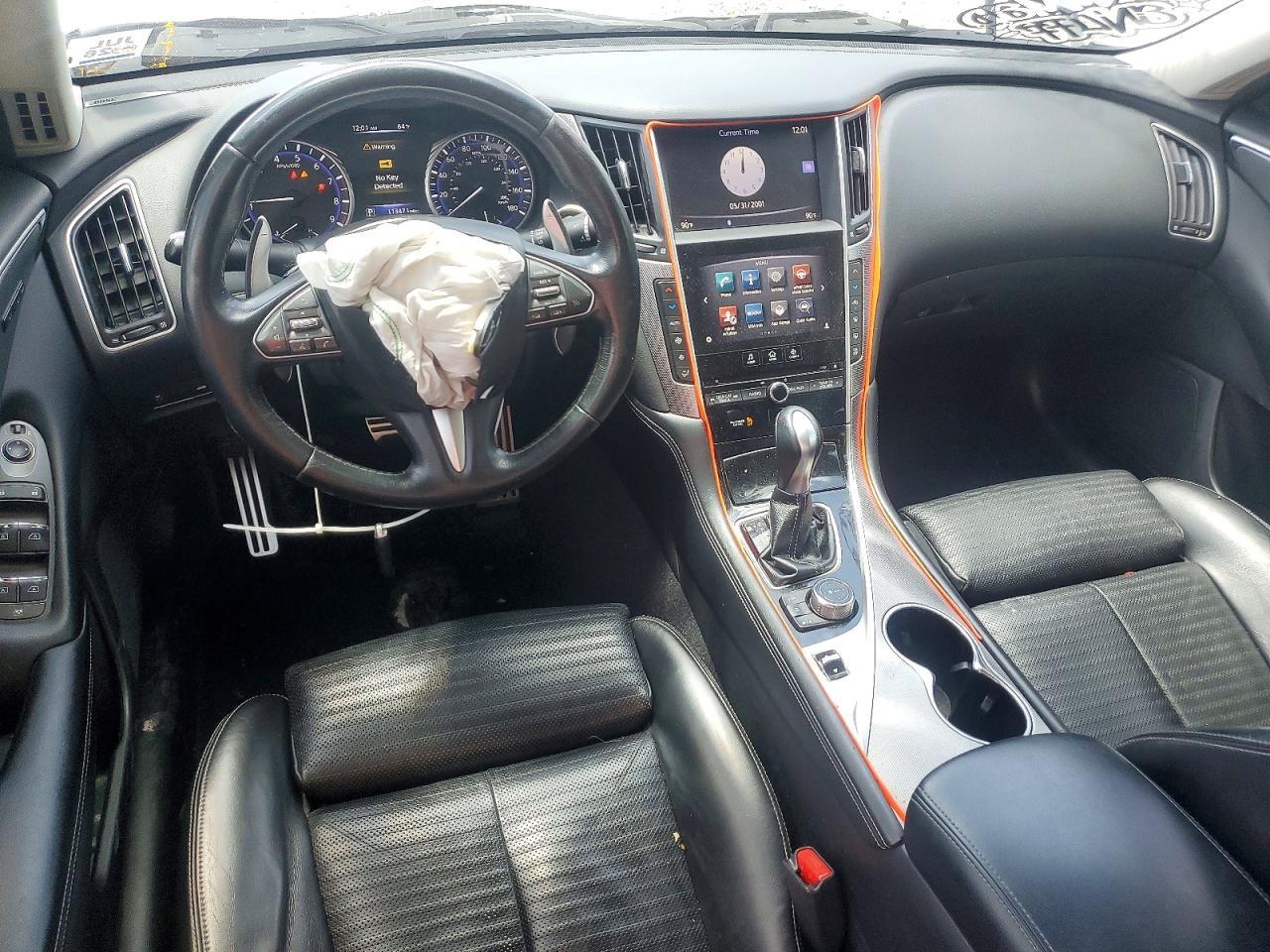 2016 INFINITI Q50