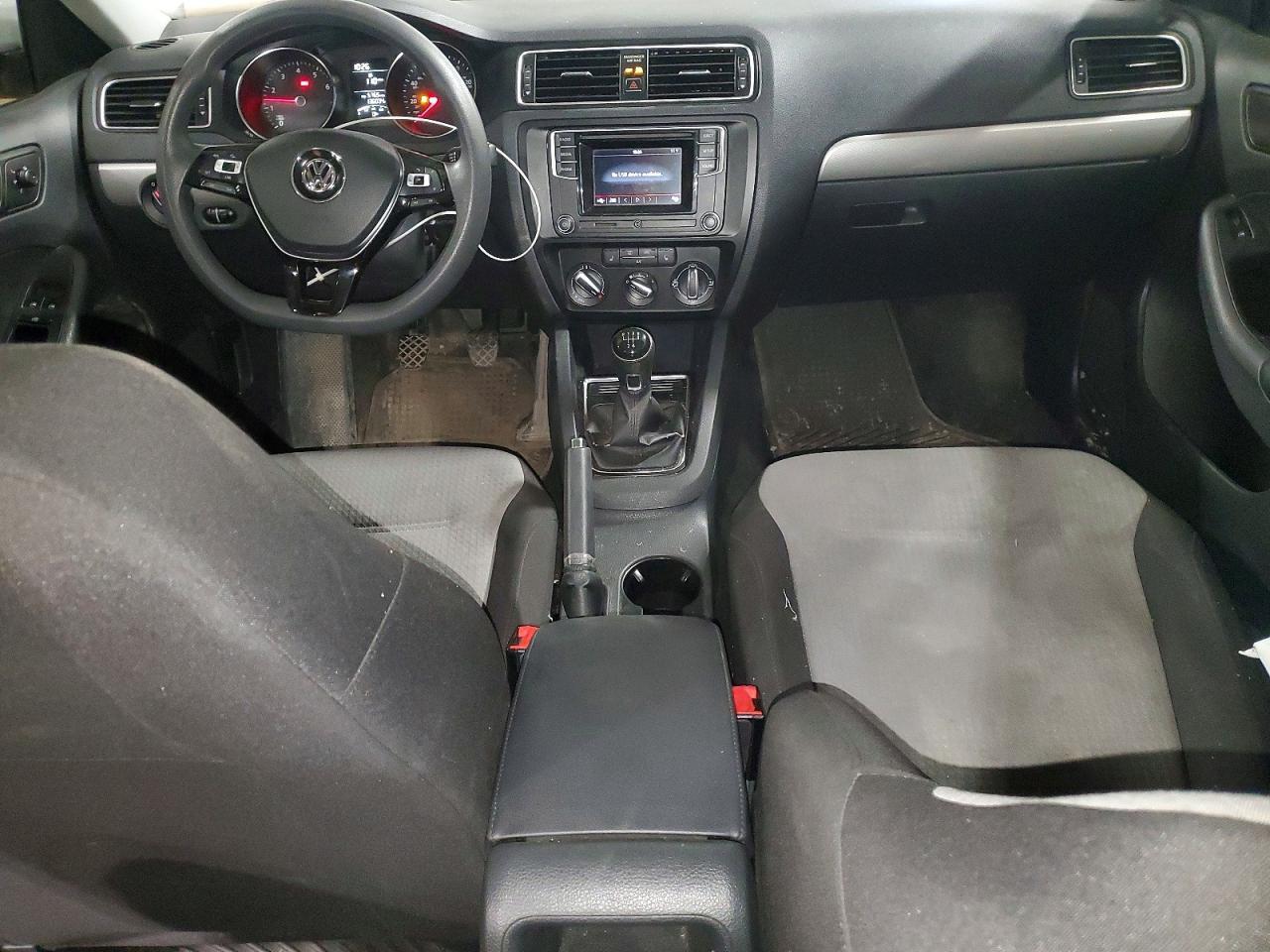 2017 VOLKSWAGEN JETTA