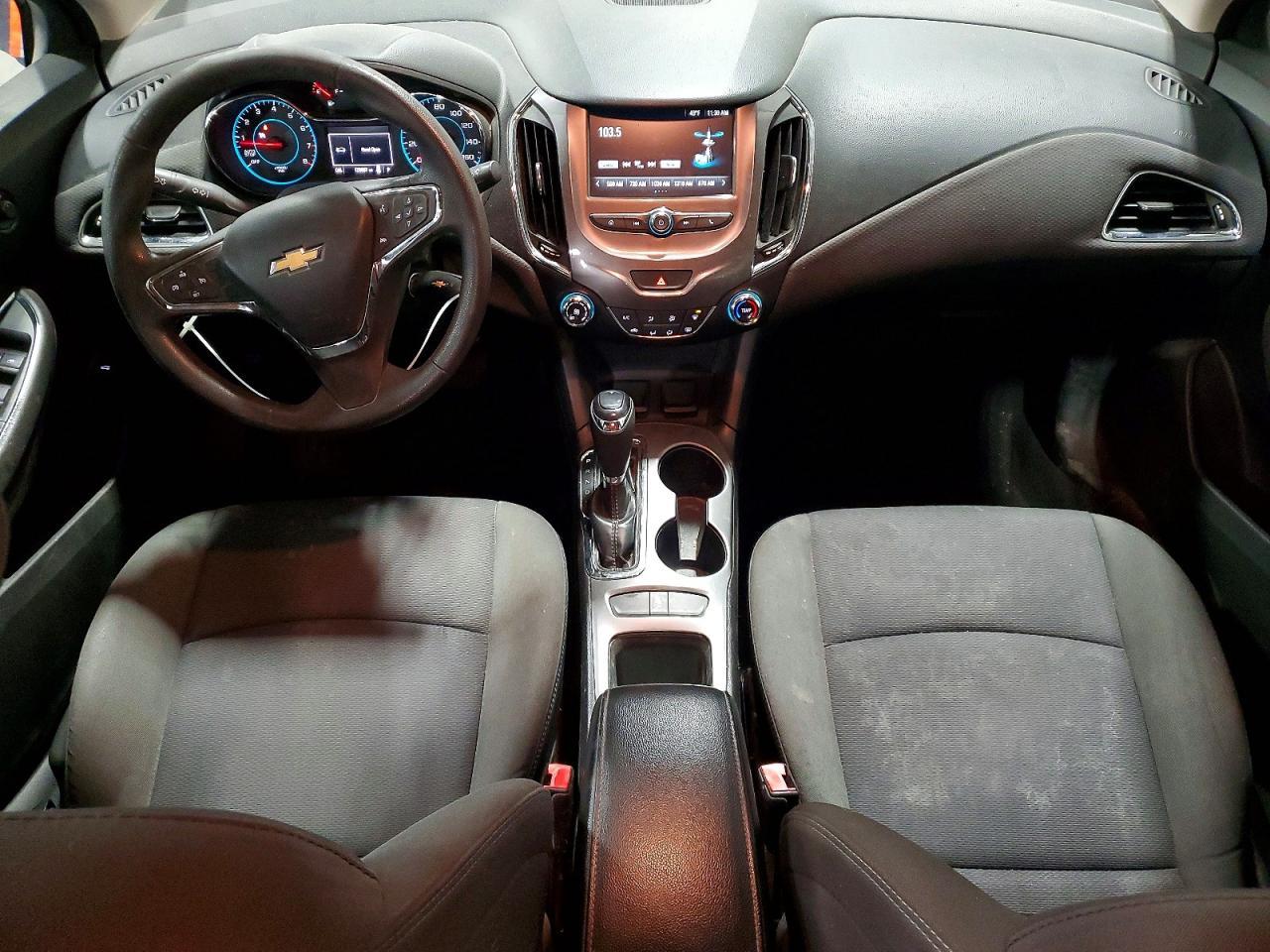 2017 CHEVROLET CRUZE