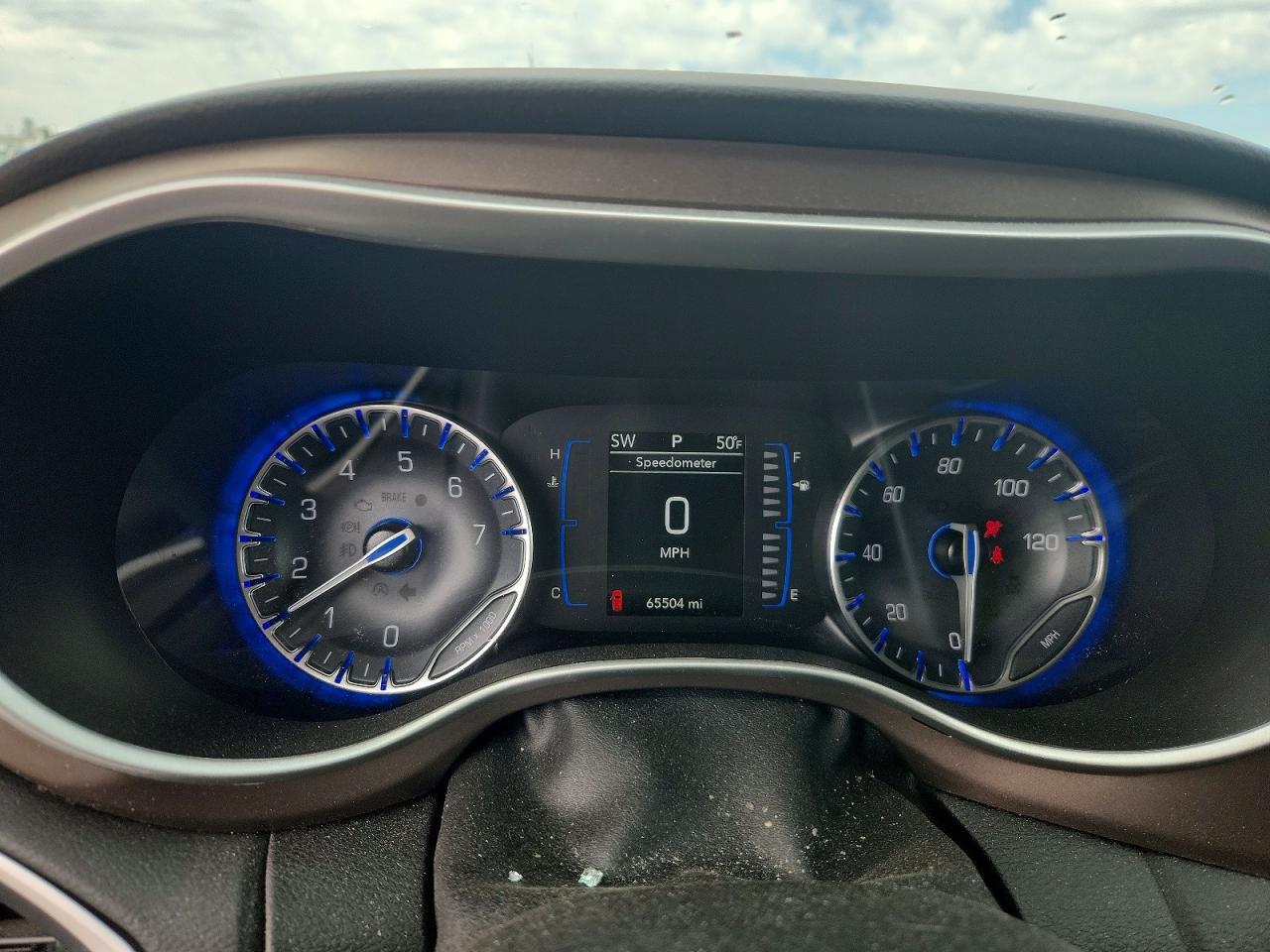 2023 CHRYSLER Voyager