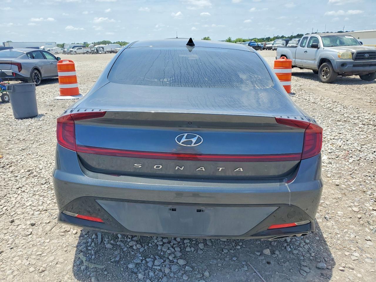 2022 HYUNDAI SONATA