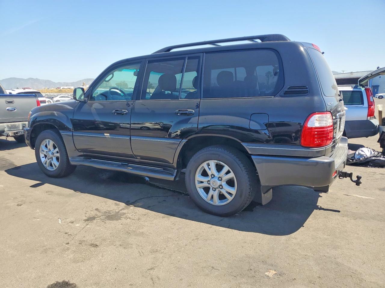 2004 LEXUS Lx 470