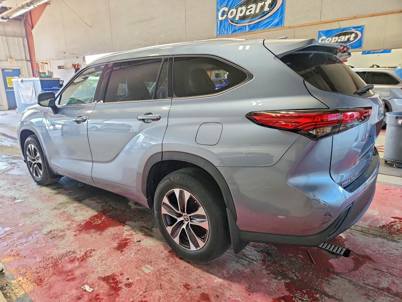2021 TOYOTA HIGHLANDER