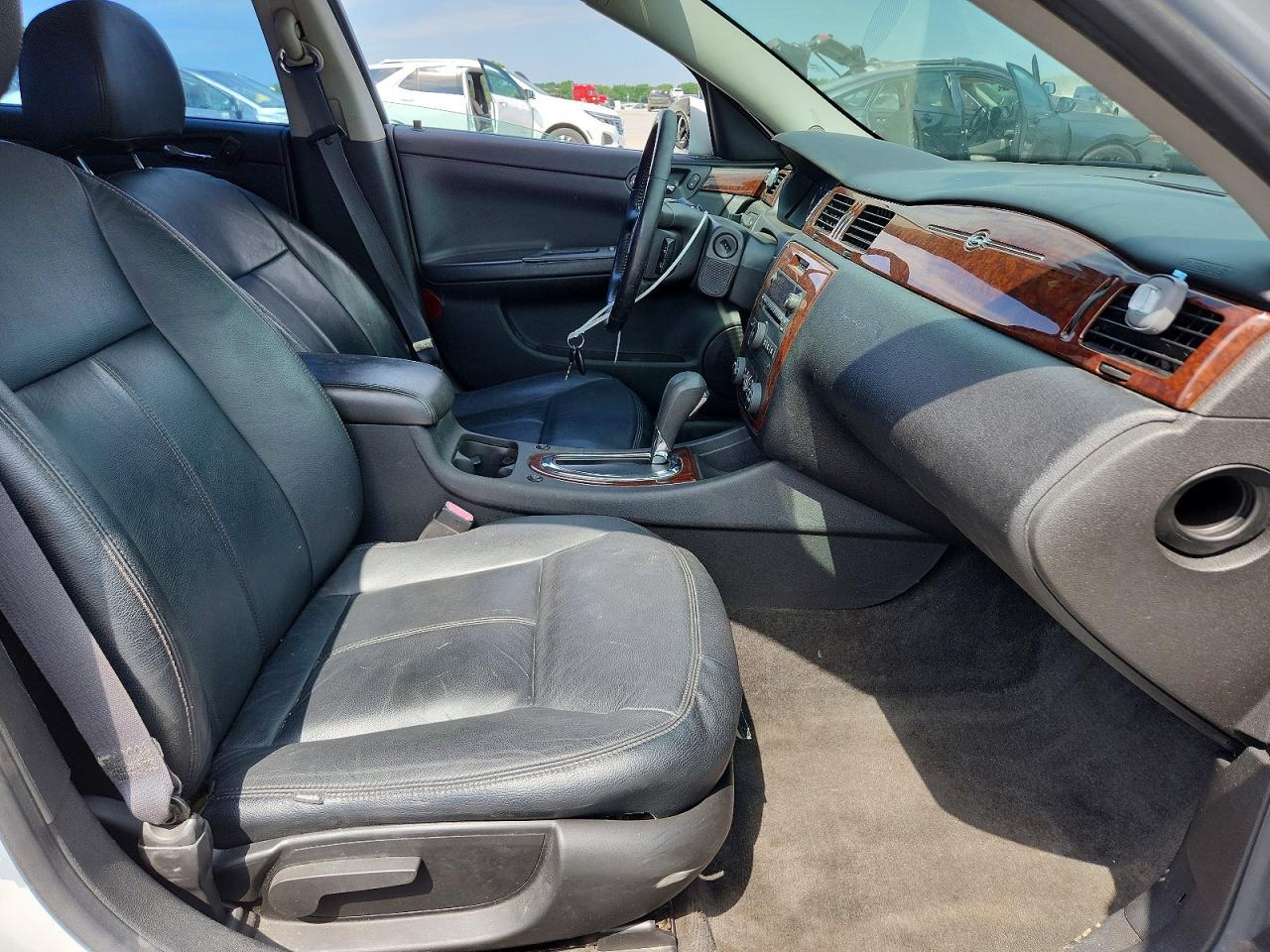 2011 CHEVROLET IMPALA