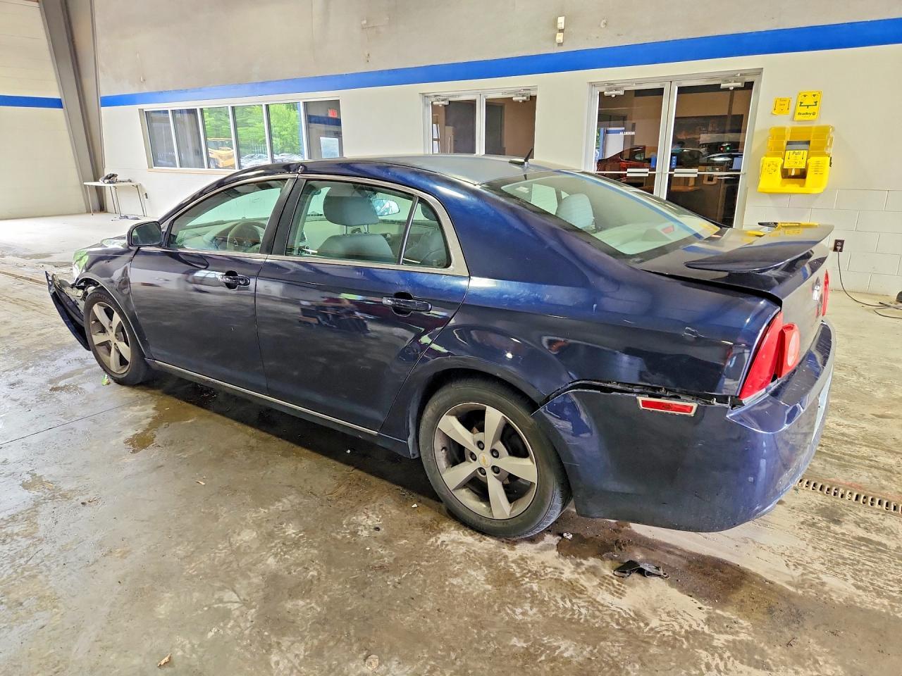 2011 CHEVROLET MALIBU