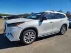 2020 TOYOTA HIGHLANDER