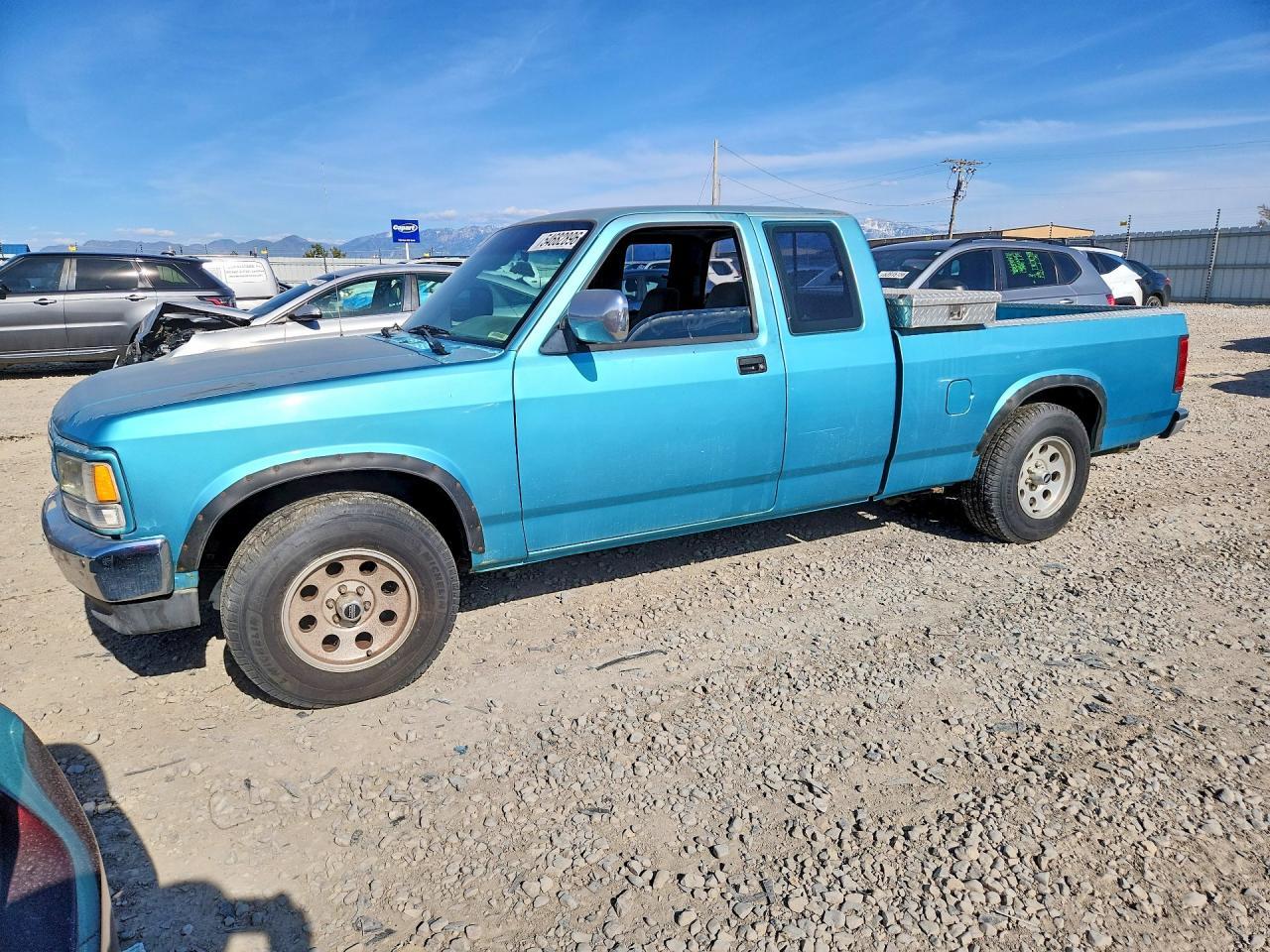 1995 DODGE Dakota