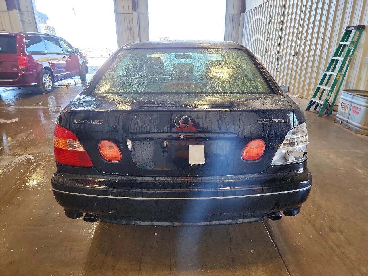 2000 LEXUS GS 300